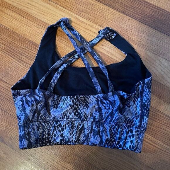 BARRE & SOUL | purple snakeskin pattern sports bra/barre pilates top S - Picture 2 of 6